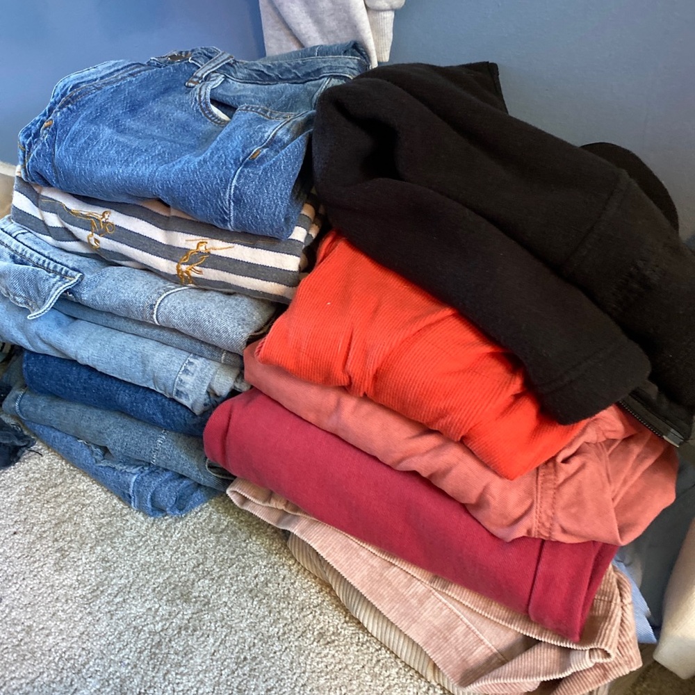 Brands: Zara, PacSun, American Eagle, Forever 21 and more